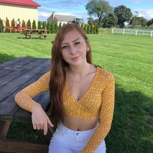 Meet your Posher, Julia